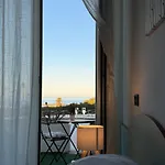 La Plancia ホテル 3*