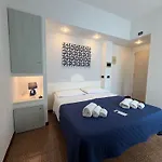 ホテル La Plancia 3*
