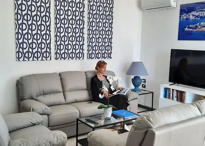 La Plancia ホテル 3*